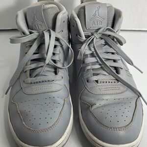 Nike Air Jordan Men's Gray Sneakers